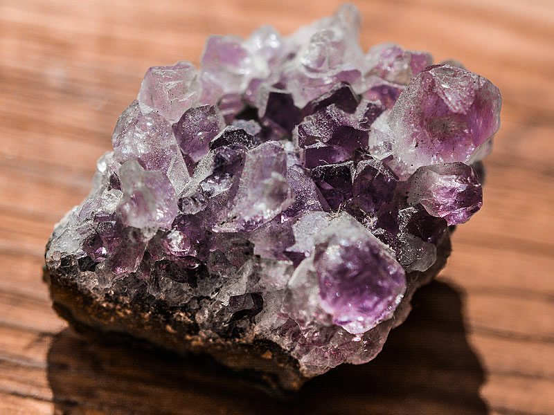 Ametist Taşının Özellikleri