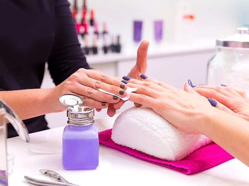 Asetonsuz Oje Çıkarıcı Nedir? Asetonsuz Oje Nasıl Çıkar?