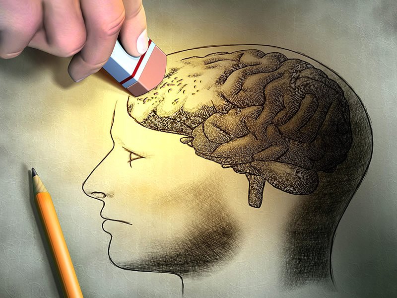 Demans Hastalığı Nedir? Demans ve Alzheimer Arasındaki Fark