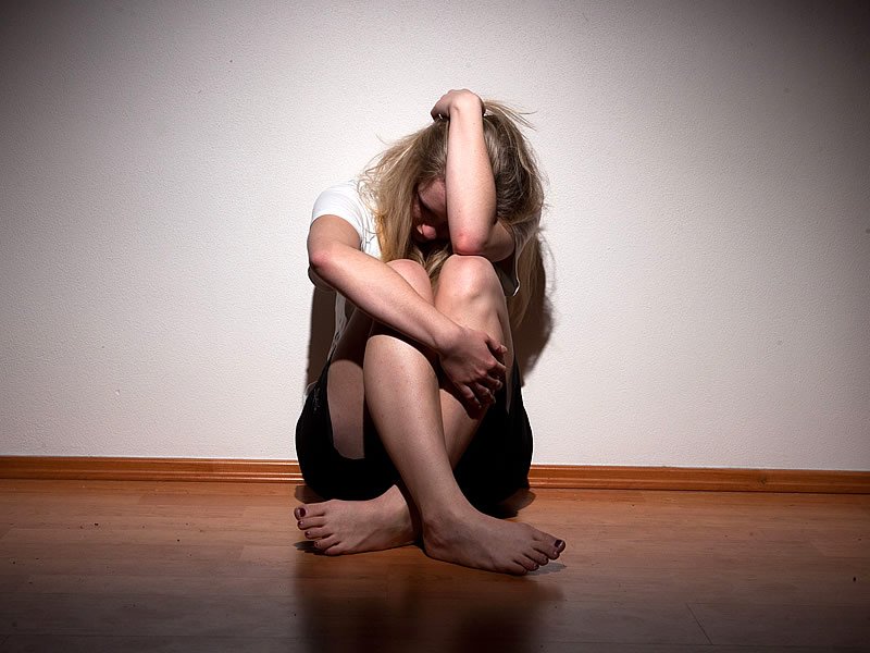 Depresyon Nedir? Tedavisi, Çeşitleri, Belirtileri, Nedenleri