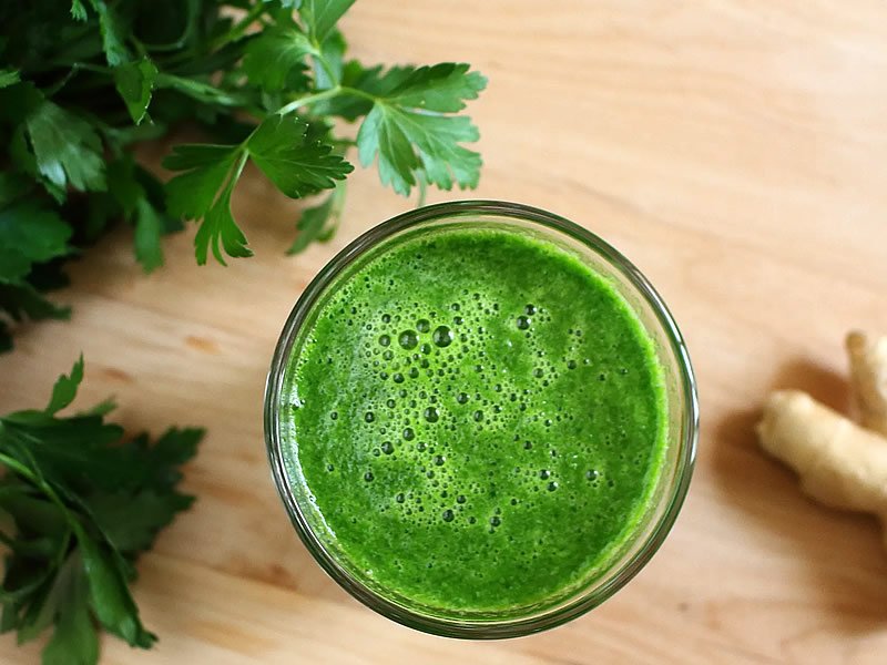 Maydanoz Sapı Suyu Nasıl Yapılır? Maydanoz Sapı Suyu Nasıl Yapılır?