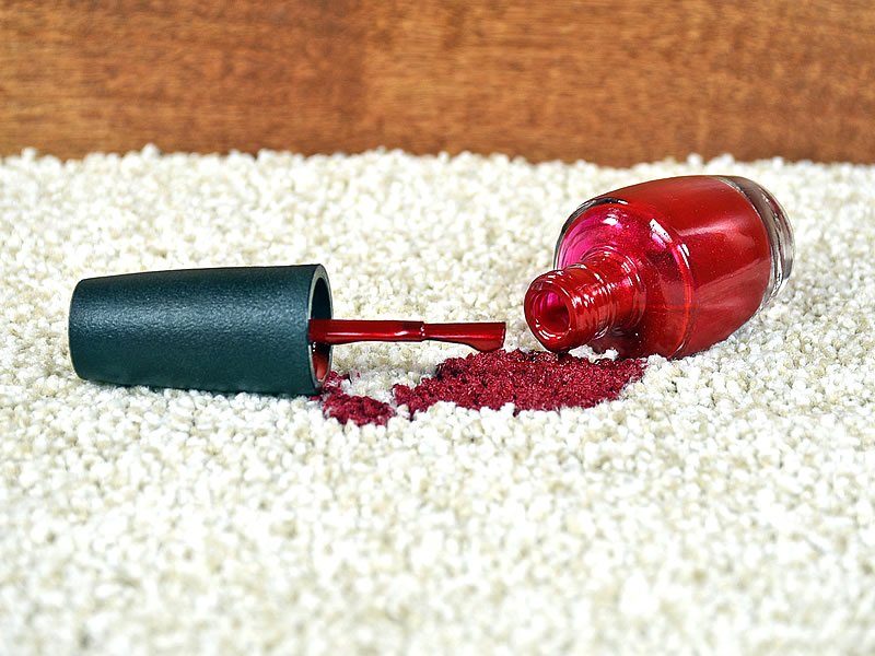 Oje Lekesi Nasıl Çıkar? Nasıl Geçer?