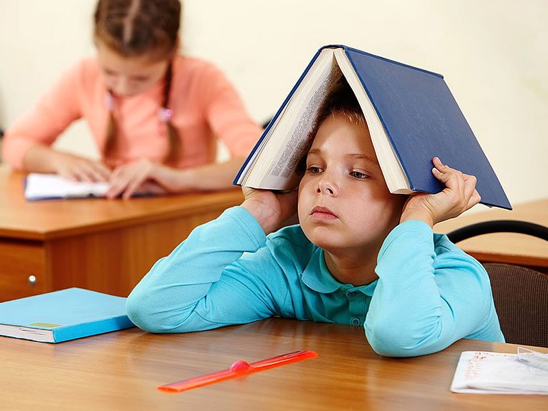 Okul Fobisi Nedir? Nedenleri, Belirtileri ve Tedavisi
