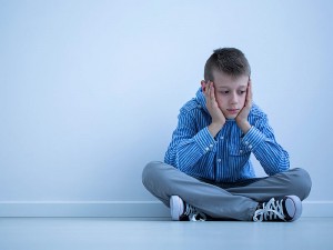 Asperger Sendromu Nedir? Belirtileri Nelerdir? Tedavi Edilebilir mi?