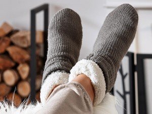 Çorapla Uyumanın Faydaları ve Sakıncaları Nelerdir?