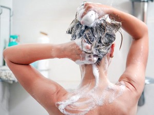Evde Doğal Şampuan Yapımı ve Tarifi Nedir? Yapanlar ve Yorumlar