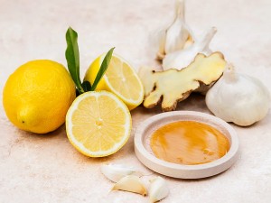 Limon Zencefil Sarımsak Karışımlı Zayıflama Kürü