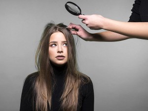 Saç Derisinin Kaşınması ve Dökülmesinin Sebepleri