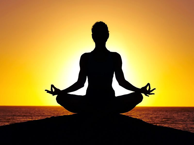 Yoga Zayıflatırmı? Yoga Yapmak Kilo Verdirir mi?